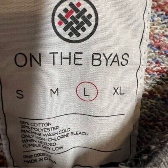 On The Byas mens kangaroo pocket sweatshirt size large‎ - Picture 4 of 5